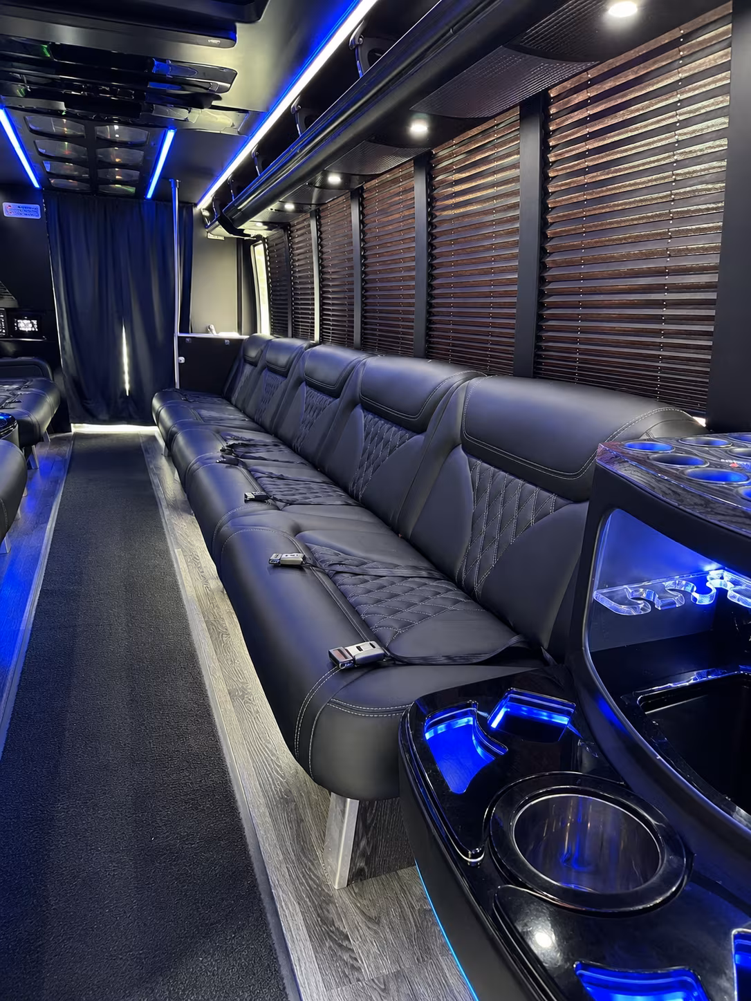 Dayton Winery Tour & Pub Crawl Transportation