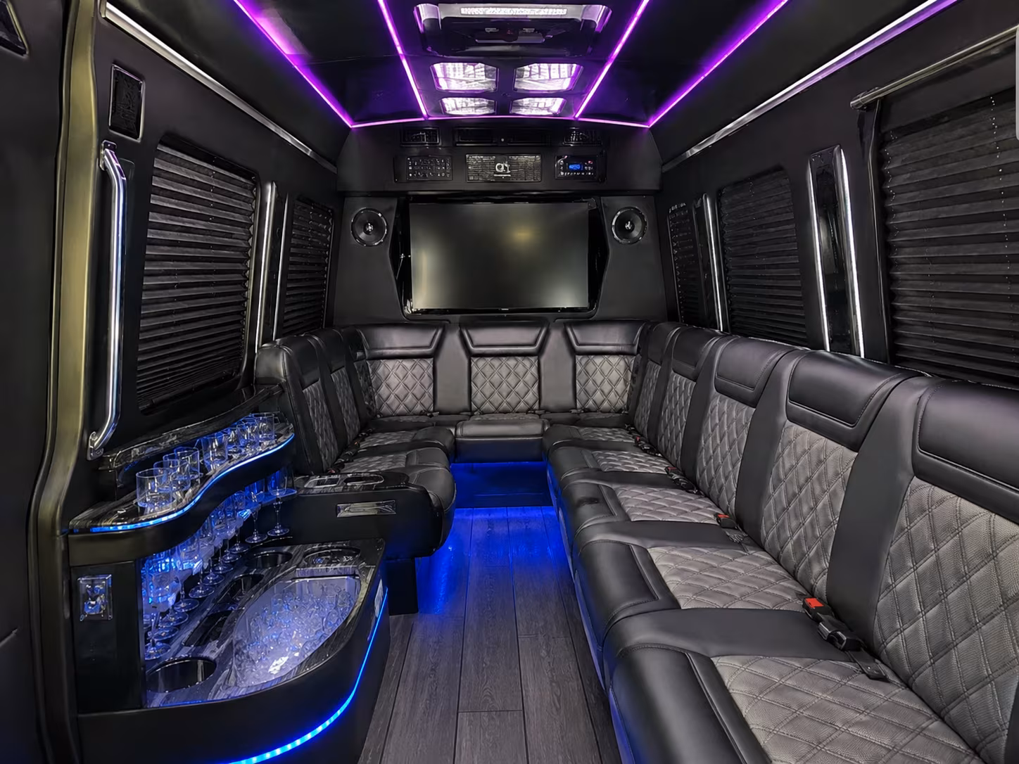 Lexington Airport Shuttle & Transportation party bus exterior