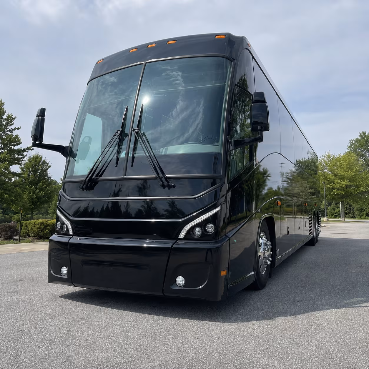 Lexington Airport Shuttle & Transportation party bus exterior