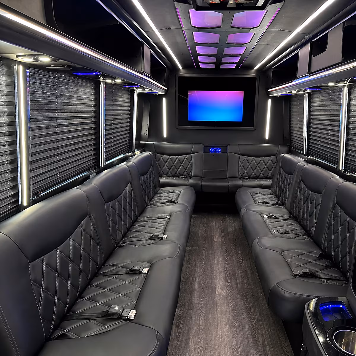 Lexington Birthday, Sweet 16, & Quinceañera Transportation group transportation