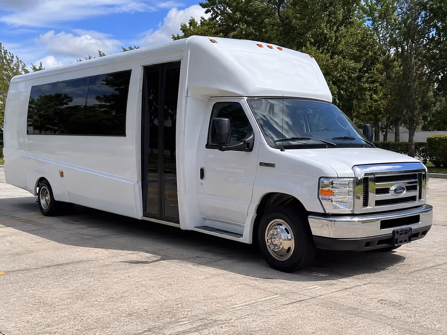 Lexington Concert & Music Festival Transportation party bus exterior