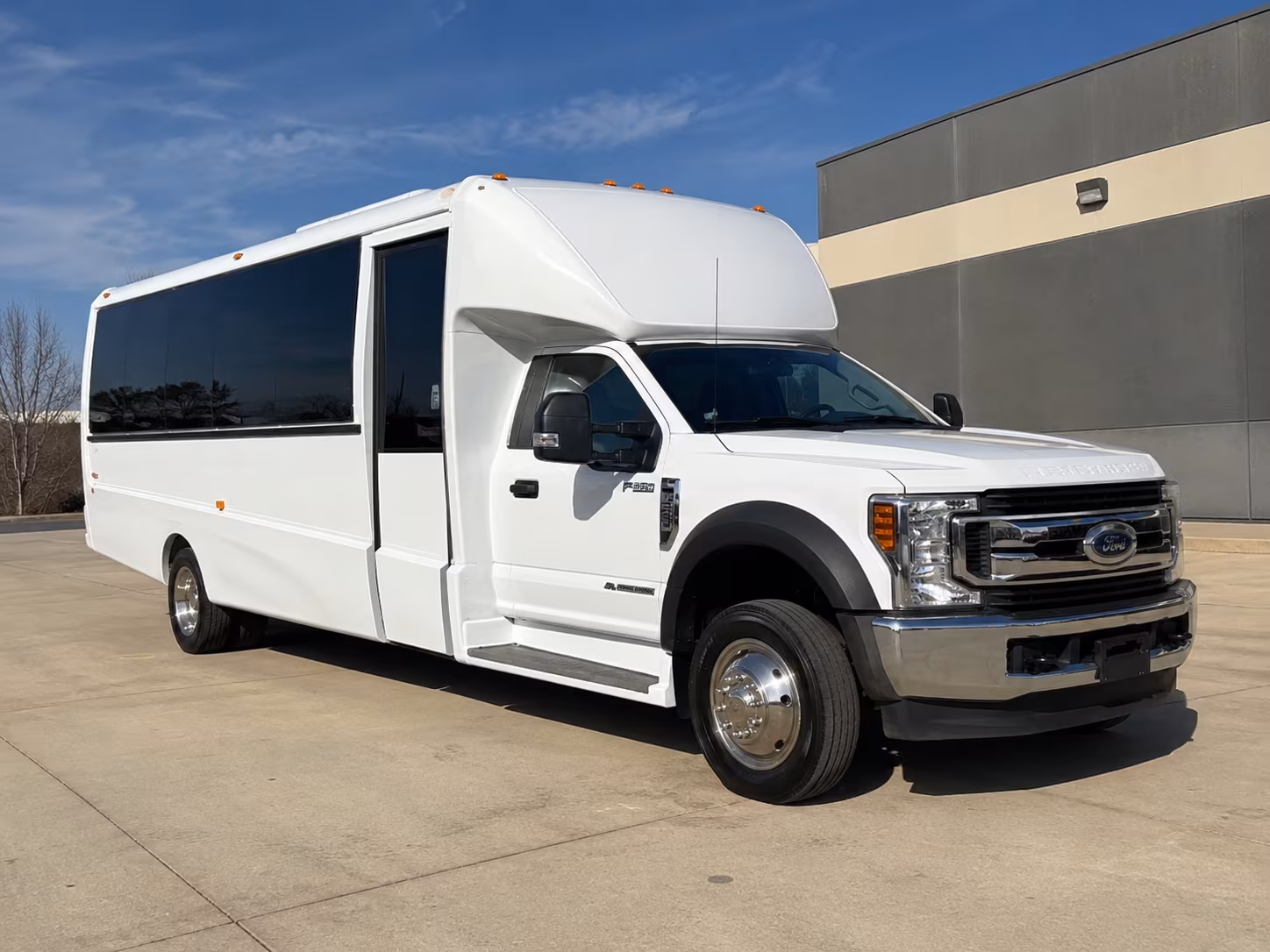 Lexington Corporate Transportation party bus exterior