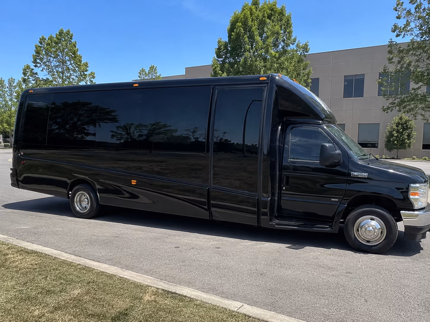 Lexington Prom & Homecoming Transportation party bus exterior